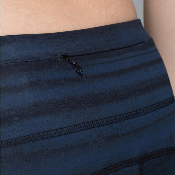 Lululemon Speed Tight III All Full-On Luxtreme
Good Vibes Deep Navy Black Size 2 - Picture 4 of 13